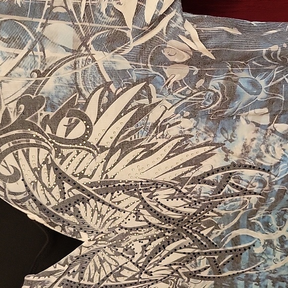 Kiara long-sleeve split neck tattoo inspired top Sz XXL - Picture 7 of 9